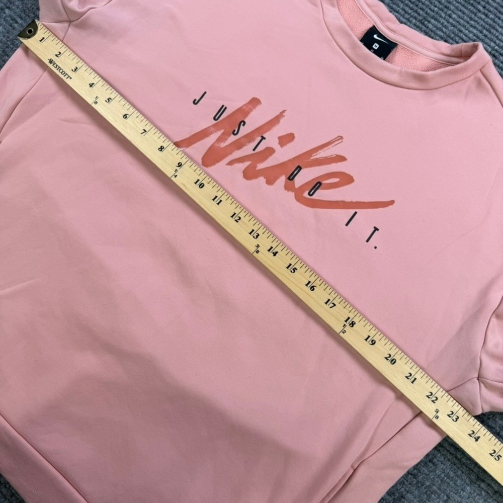 Nike Just Do It Crewneck‎ Sweatshirt Womens Medium Peach Pink Graphic Pullover - Picture 6 of 12